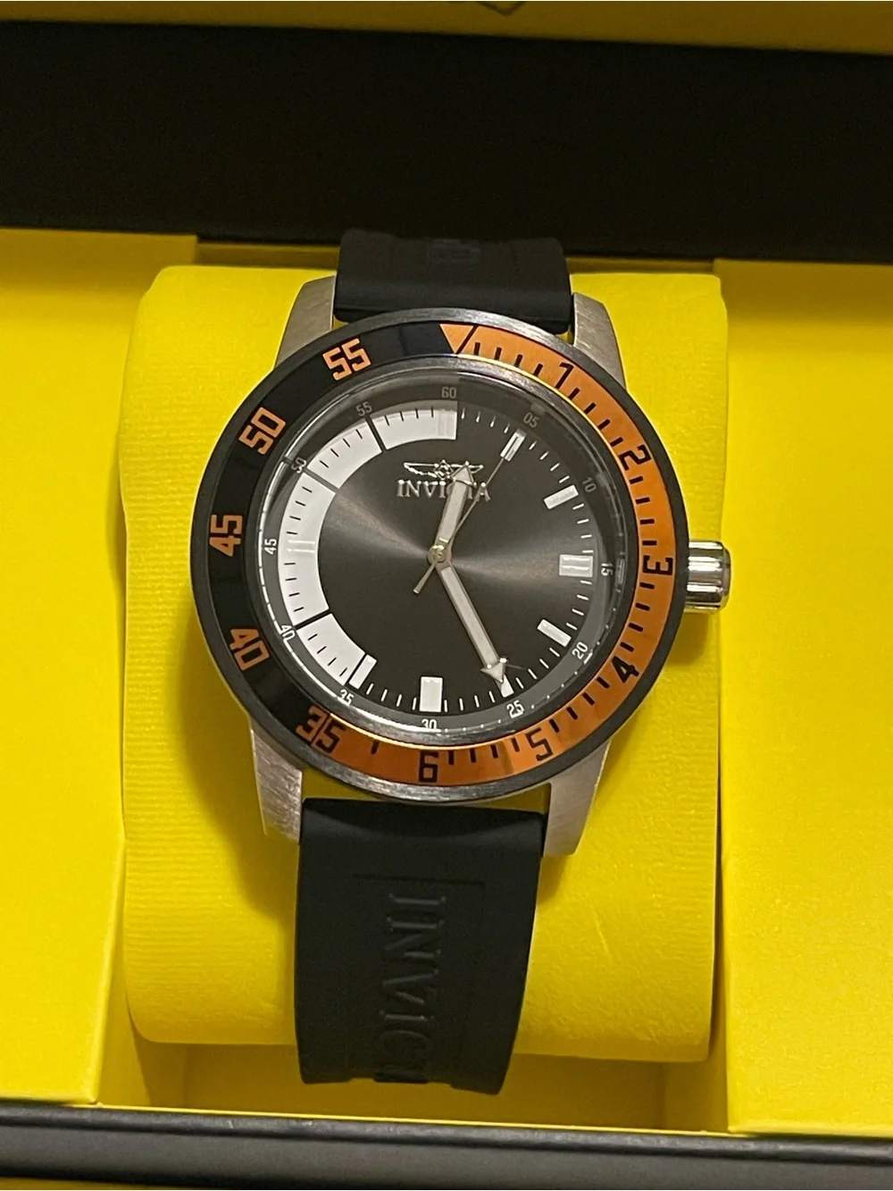 Invicta Specialty Compass Men's Watch - 45mm. Black (34014) new